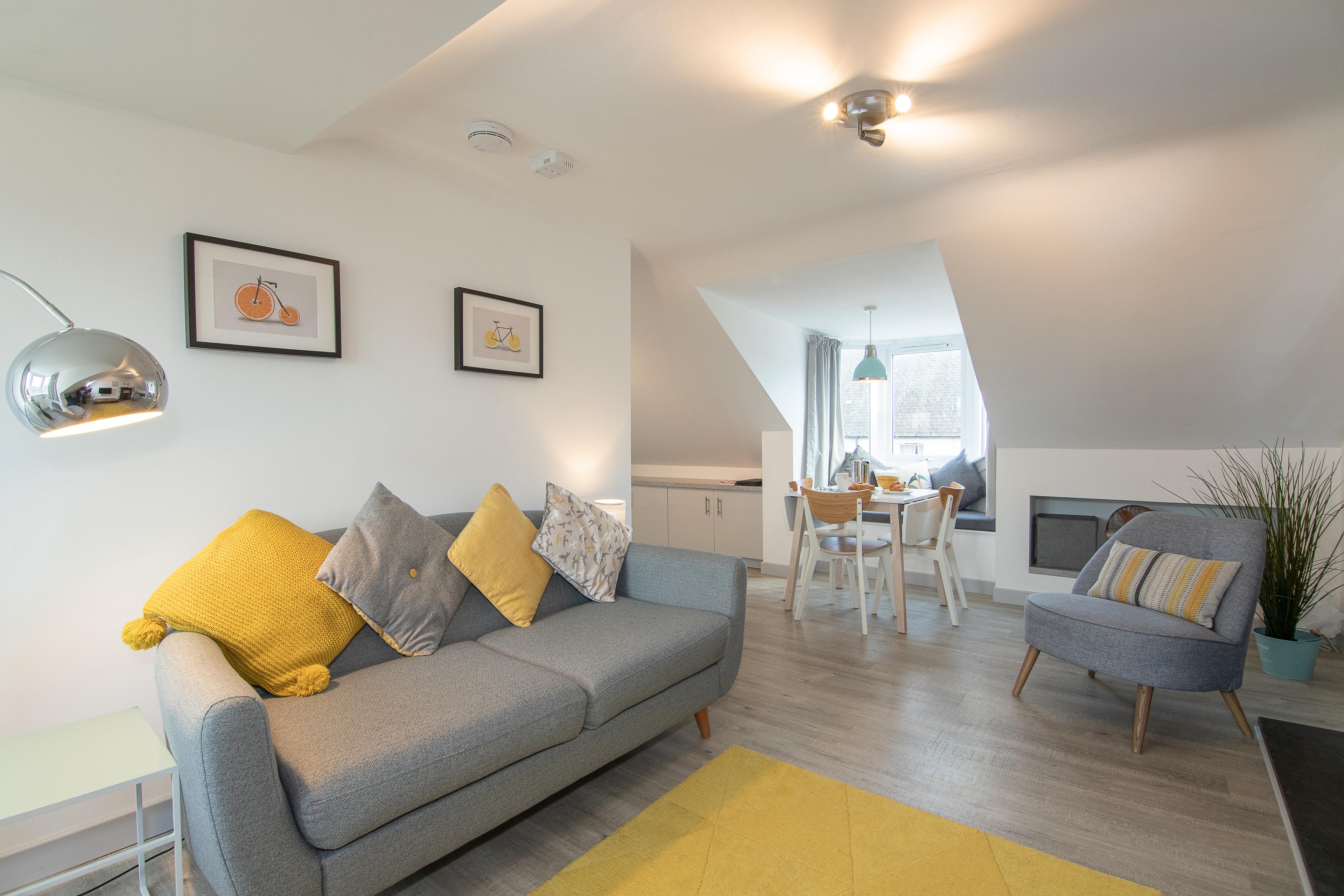 Manna House | The Loft